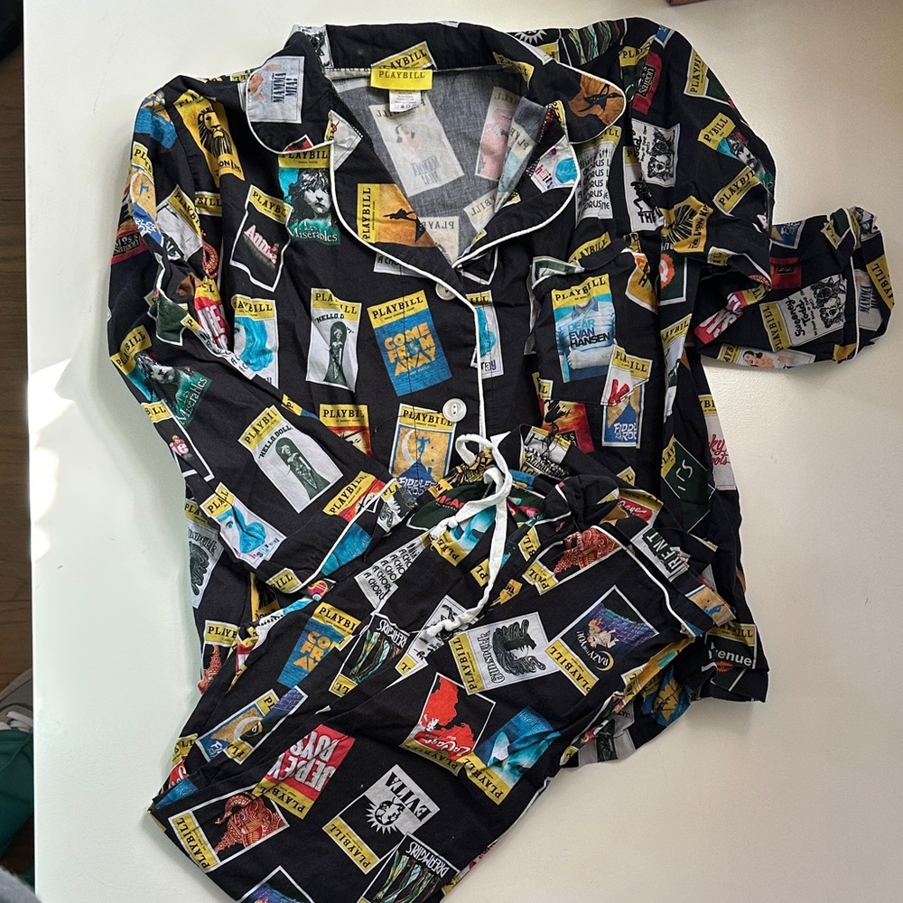 Women’s Playbill Pajamas—for the Theater Lover!
